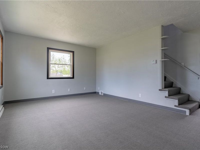 944 Donald Avenue , Akron, OH 44306 Photo 8