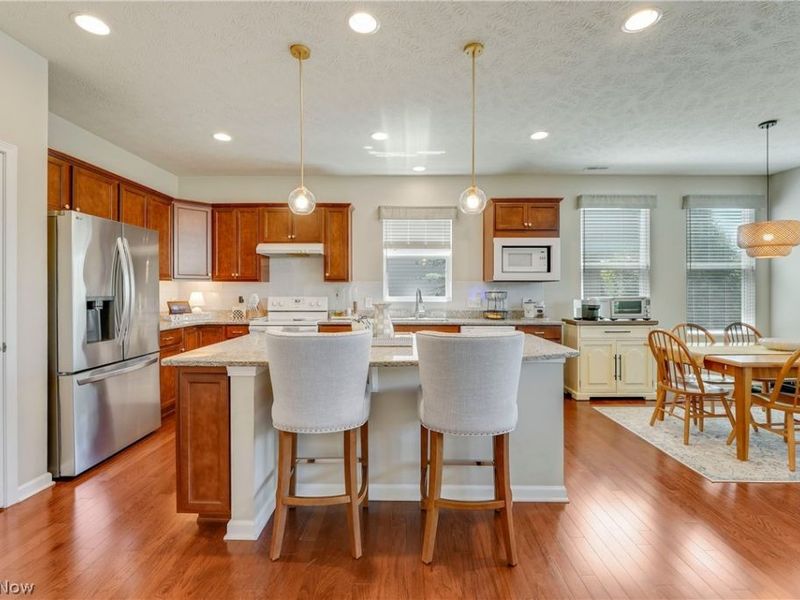 8024 Parkcroft Drive, Mentor, OH 44060 Photo 10