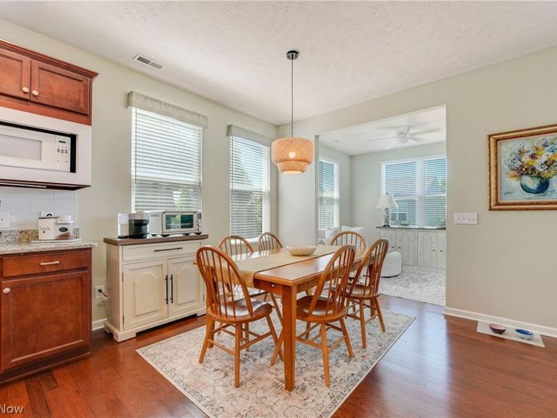 8024 Parkcroft Drive, Mentor, OH 44060 Photo 12