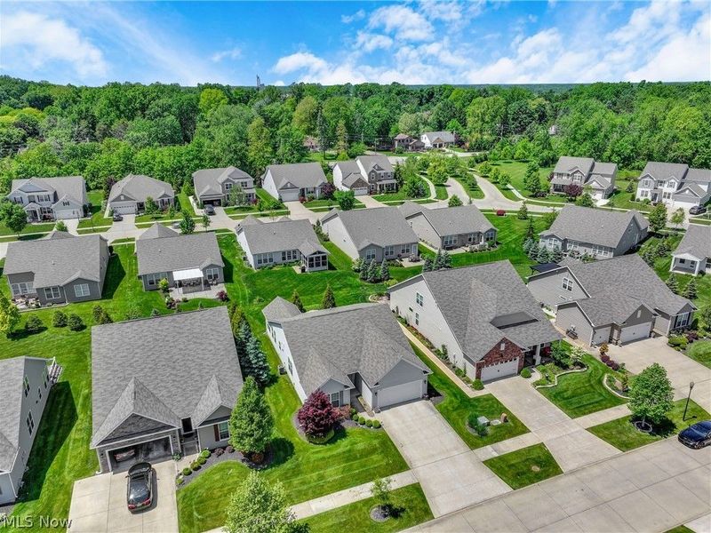 8024 Parkcroft Drive, Mentor, OH 44060 Photo 28