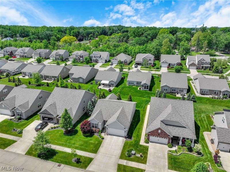 8024 Parkcroft Drive, Mentor, OH 44060 Photo 38