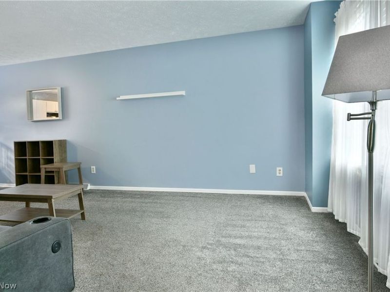3164 Deer Trail, Unit B, Cortland, OH 44410 Photo 4