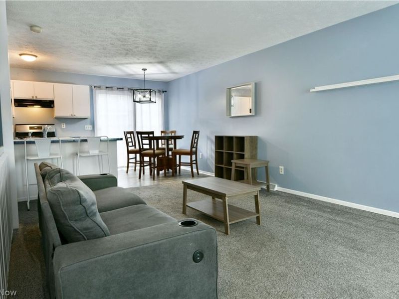 3164 Deer Trail, Unit B, Cortland, OH 44410 Photo 5