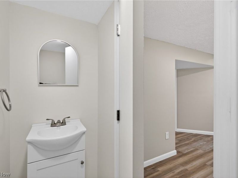 6452 Brooks Boulevard , Mentor, OH 44060 Photo 34