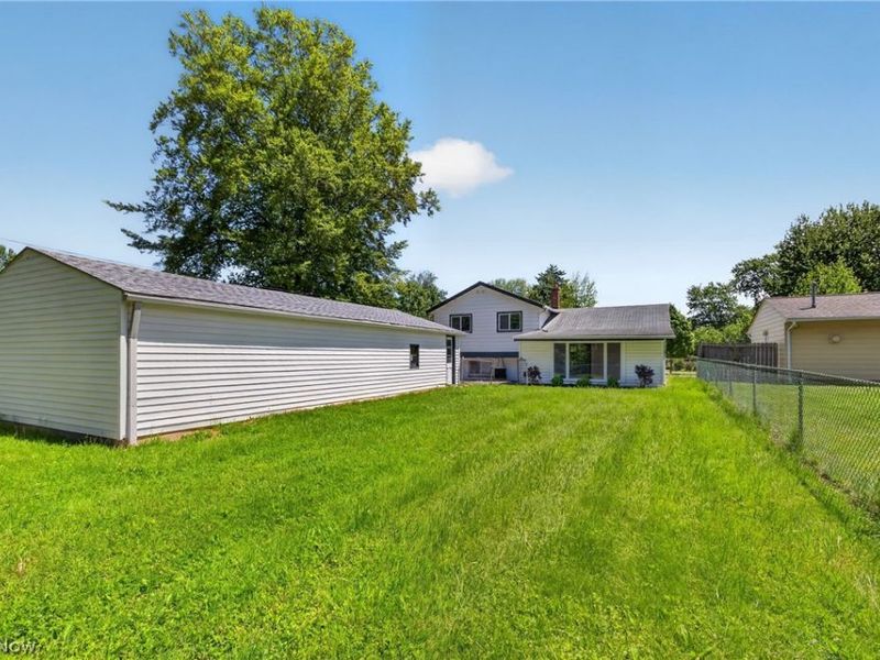 6452 Brooks Boulevard , Mentor, OH 44060 Photo 5