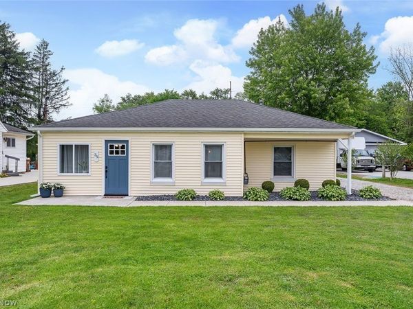 39 Prospect Street , Seville, OH 44273