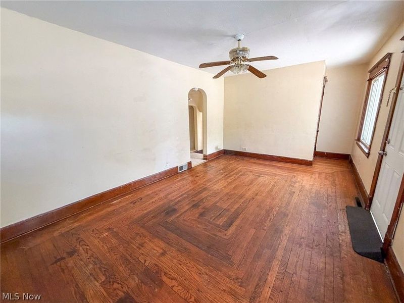145 S Lakeview Avenue , Youngstown, OH 44509 Photo 15