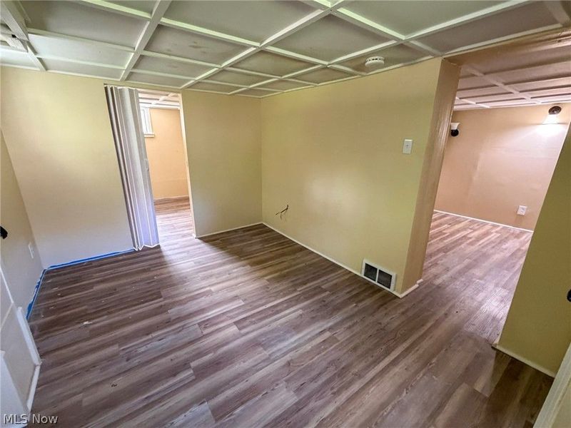 145 S Lakeview Avenue , Youngstown, OH 44509 Photo 33