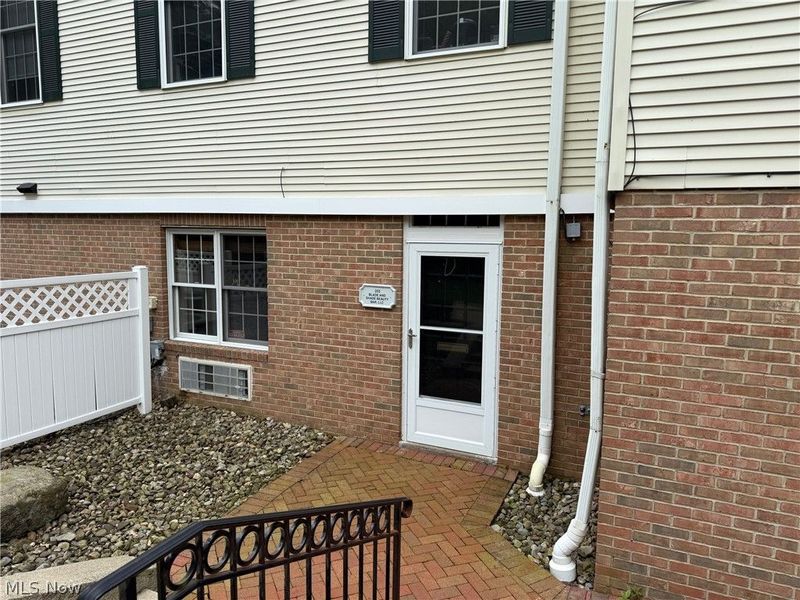 255 Park Place , Chagrin Falls, OH 44022 Photo 2