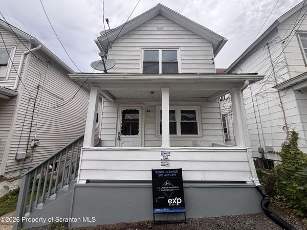 20 Sand Street, Pittston, PA 18640