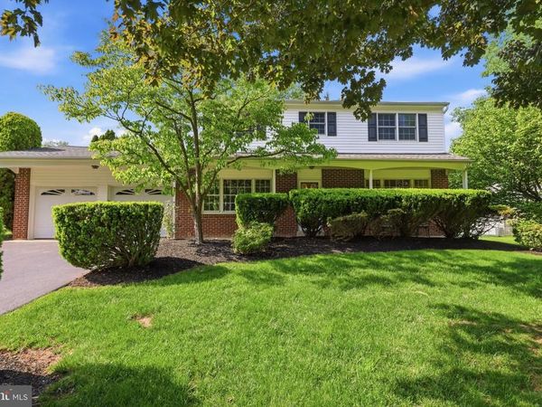 121 BUCK HILL DRIVE, SOUTHAMPTON, PA 18966