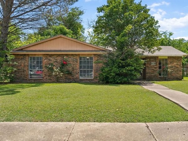 818 Quebec Drive, Garland, TX 75040