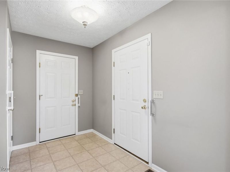 446 Rockledge Lane, Brunswick, OH 44212 Photo 13