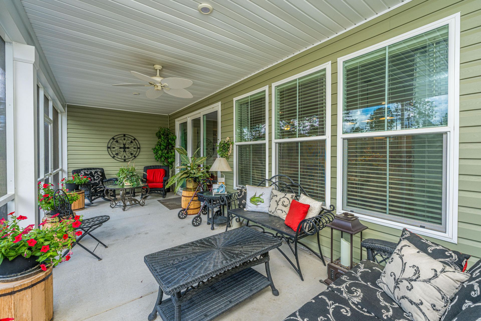 407 Seaside Trail Photo 34