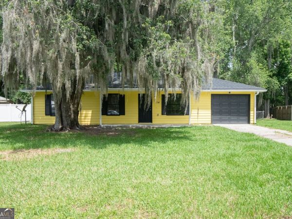 114 Laurel Lane, Kingsland, GA 31548