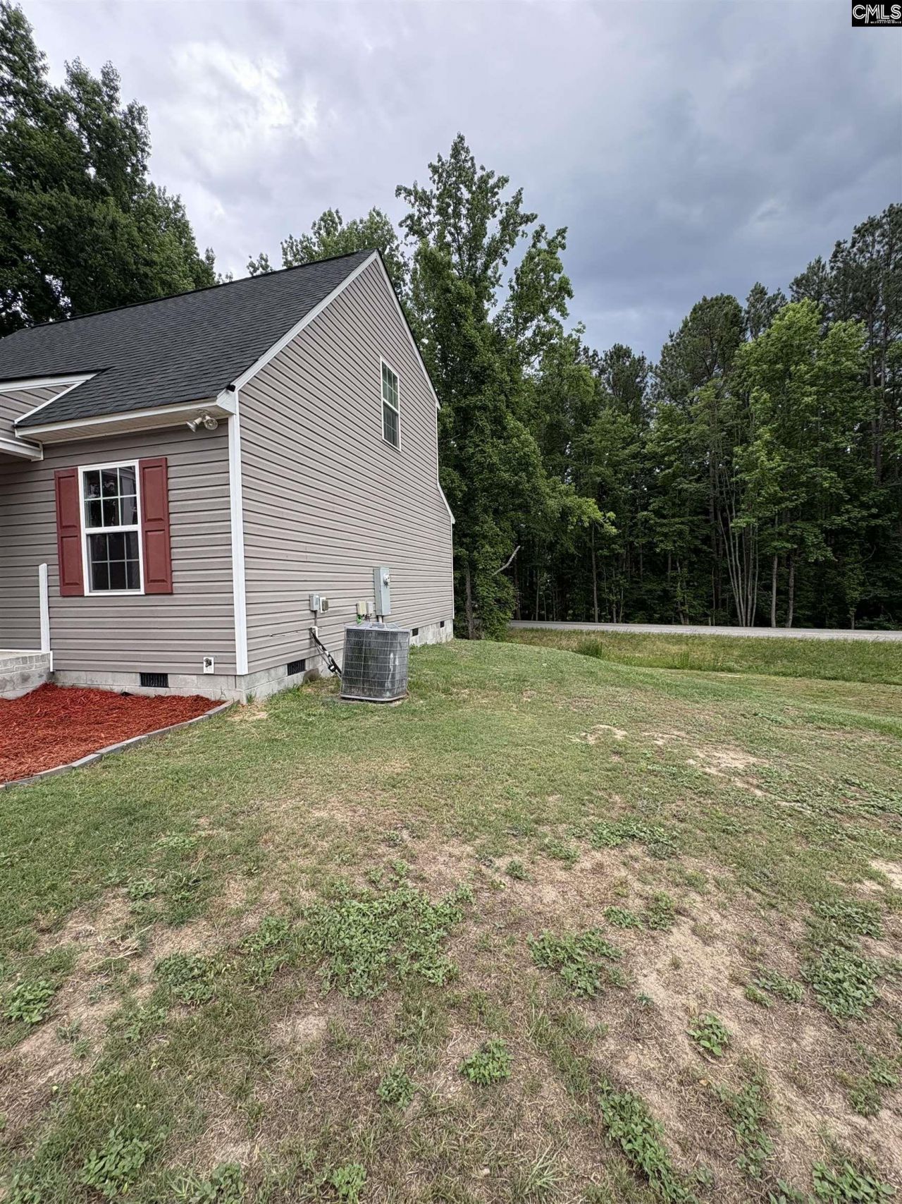 67 Centerville Road  Photo 4