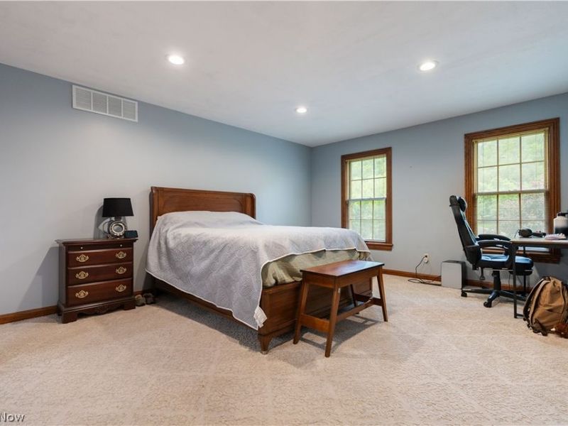5205 Foxchase Avenue NW, Canton, OH 44718 Photo 36