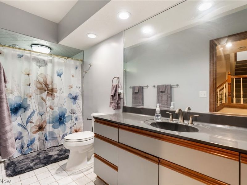 5205 Foxchase Avenue NW, Canton, OH 44718 Photo 45