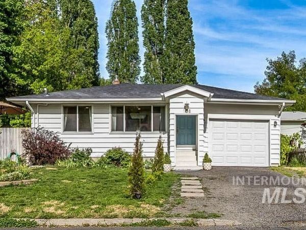 108 N Cleveland St, Moscow, ID 83843