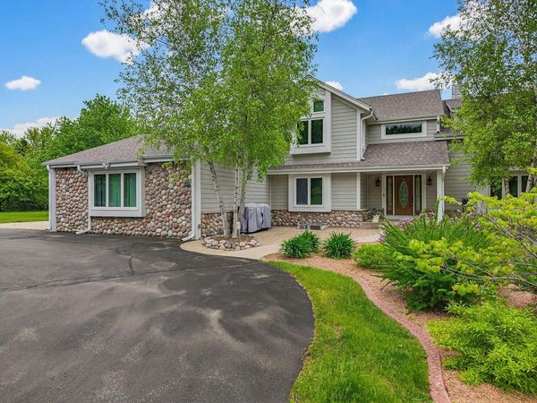 W220N11412 Amy Belle ROAD, Germantown, WI 53022