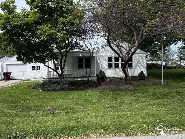4369 Avenue E Street, Newport, MI 00000