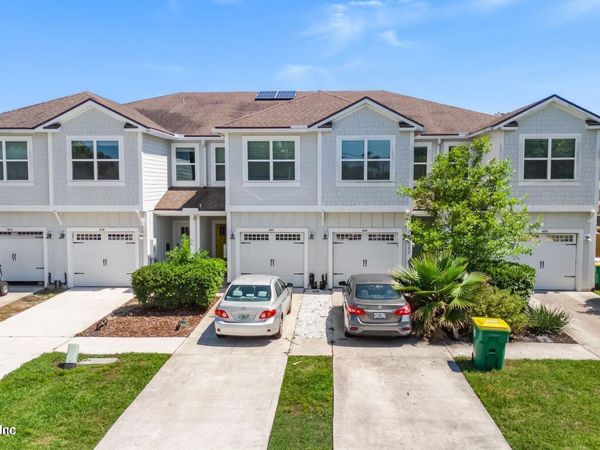 622 2ND Avenue N, Jacksonville Beach, FL 32250