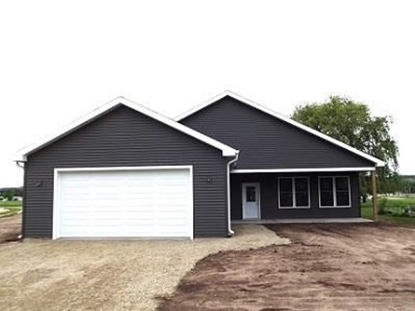 549 Tamarack rd Road, Spring Green, WI 53588