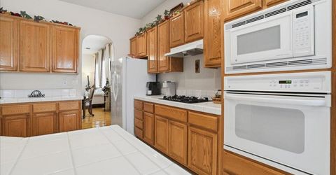 2271 Robert Gabriel Dr, Tracy, CA 95377 Photo