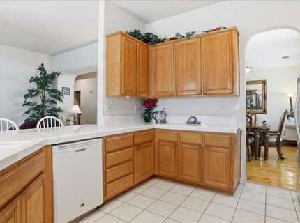 2271 Robert Gabriel Dr, Tracy, CA 95377 Photo