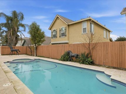 2271 Robert Gabriel Dr, Tracy, CA 95377 Photo