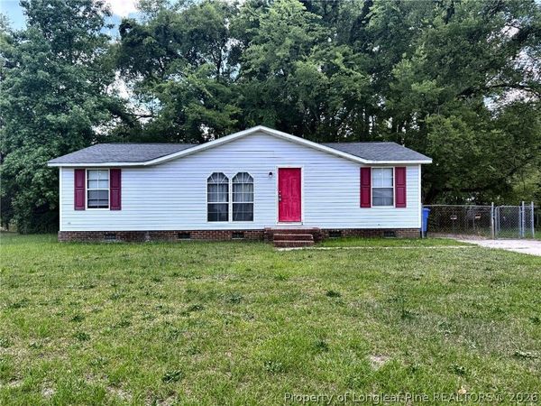 2528 Carriage Road, Fayetteville, NC 28312