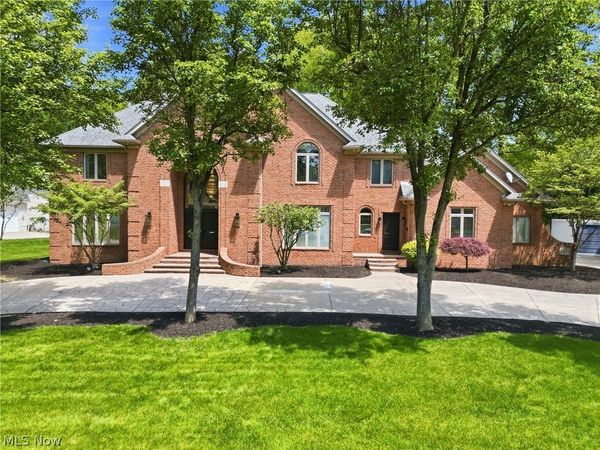 822 Park Harbour Drive, Boardman, OH 44512