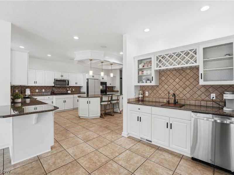 822 Park Harbour Drive, Boardman, OH 44512 Photo 18