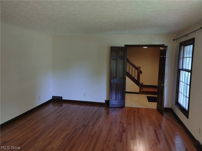 9364 Sunrise Court , Mentor, OH 44060 Photo 5