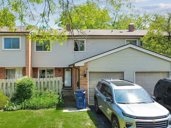 872 Greenbriar Lane , University Park, IL 60484