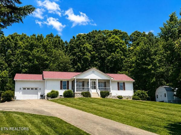 100 Bright Hope Rd , Greeneville, TN 37743