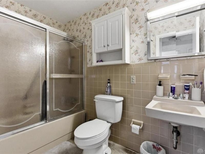 3070 Vale Drive, Kettering, OH 45420 Photo 12