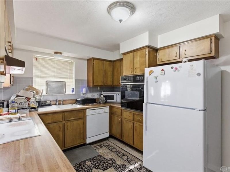 3070 Vale Drive, Kettering, OH 45420 Photo 7