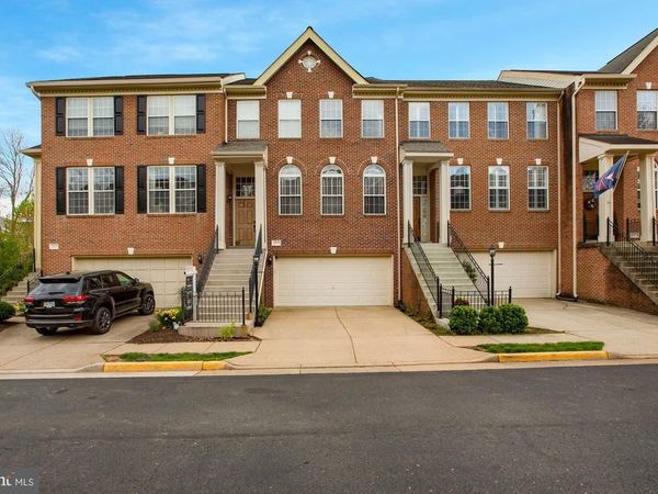 47675 LOWELAND TERRACE, STERLING, VA 20165