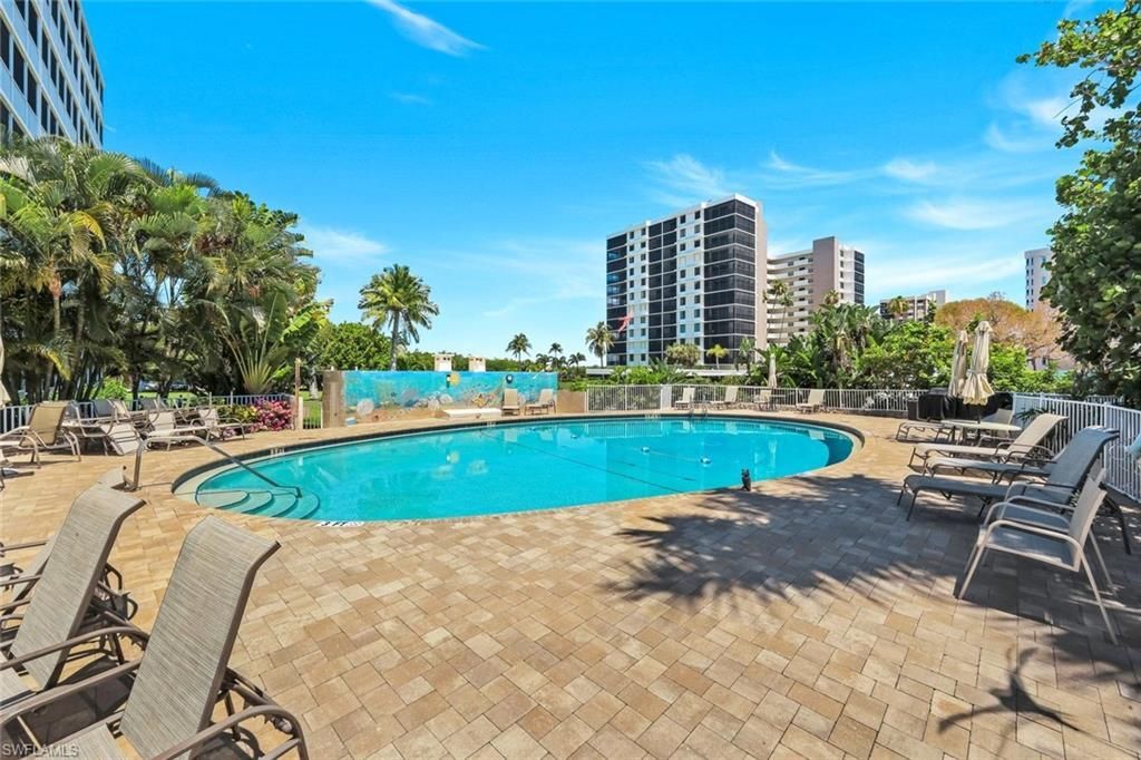5 Bluebill Ave , Unit 208, Naples, FL 34108 Photo