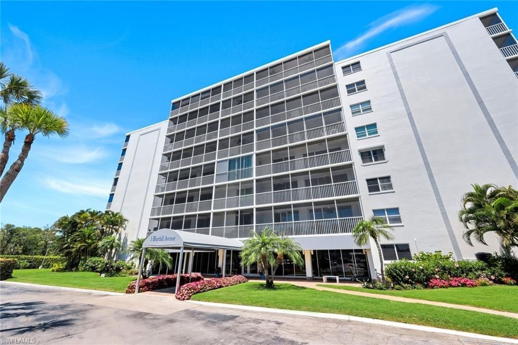 5 Bluebill Ave , Unit 208, Naples, FL 34108 Photo