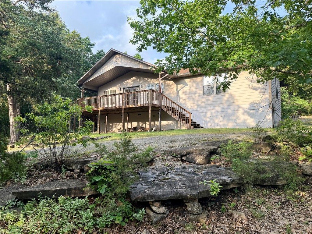 94 Valley Drive, Holiday Island, AR 72631 Main Photo