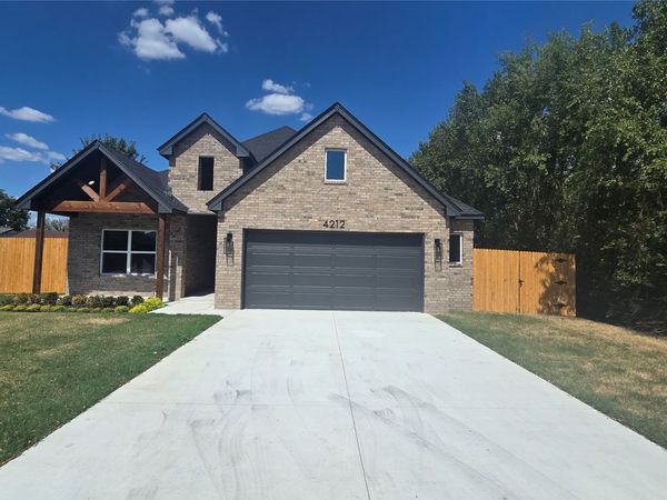 4212 SE Fairview Road, Bartlesville, OK 74006
