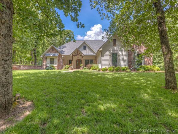 14220 S 257th East Avenue , Coweta, OK 74429