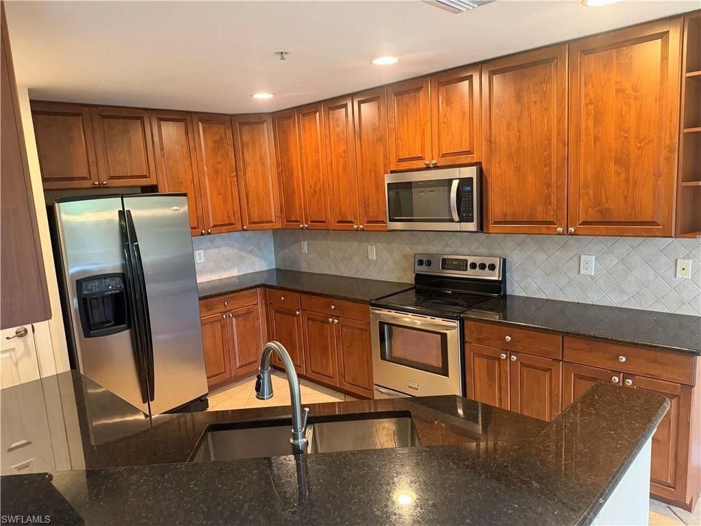 13034 Pennington Pl, Unit 101, Fort Myers, FL 33913 Photo