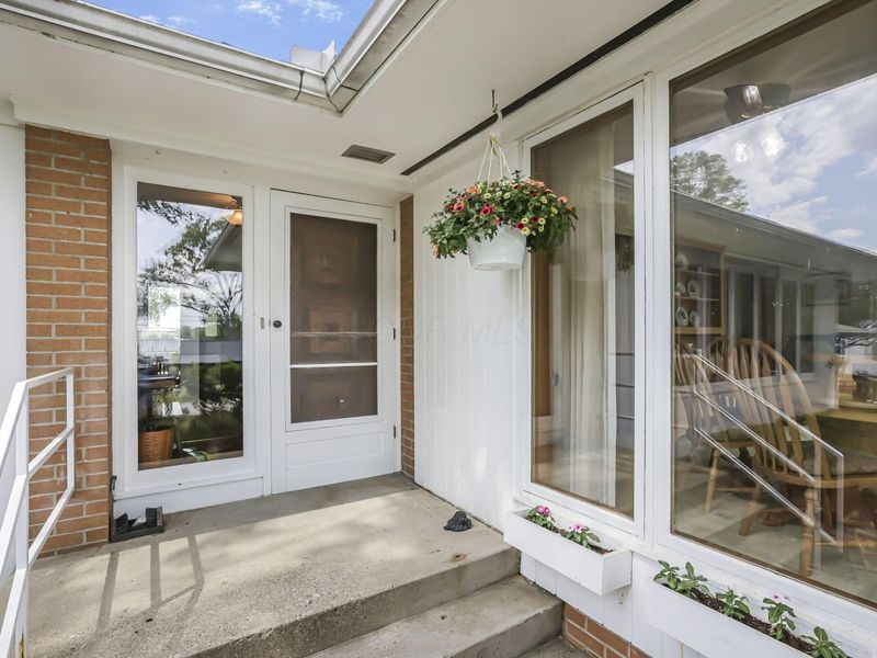 286 Lakeshore Drive W, Hebron, OH 43025 Photo 6