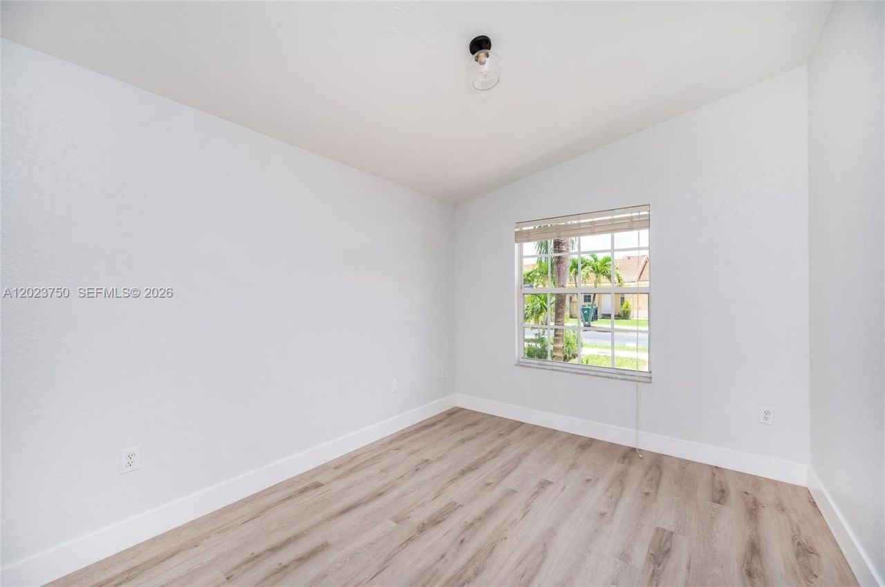 16452 SW 99th Ln , Unit 16452, Miami, FL 33196 Photo