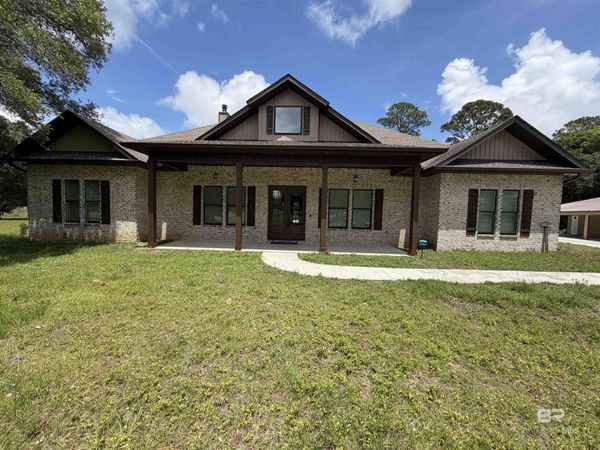 26199 Chatelaine Road, Elberta, AL 36530