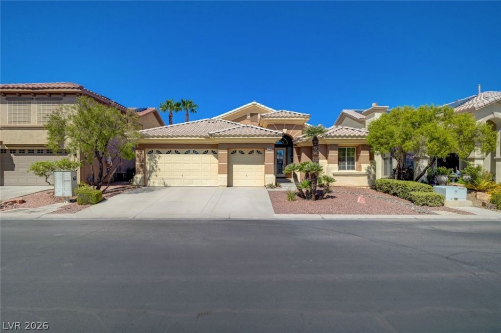 8764 Stockholm Avenue, Las Vegas, NV 89147
