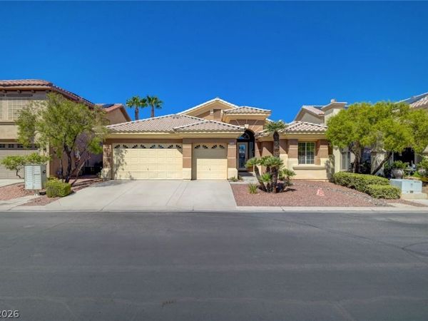 8764 Stockholm Avenue, Las Vegas, NV 89147